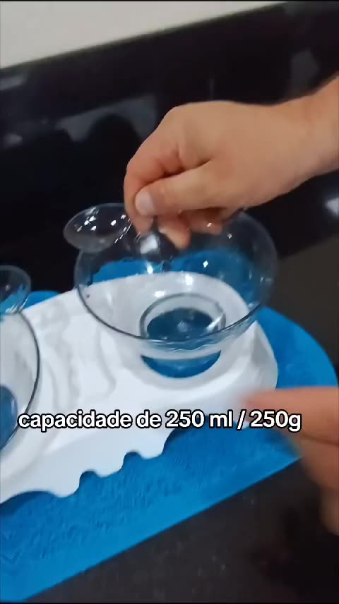 Comedouro E Bebedouro Duplo Para Cães E Gatos Com Elevação Postura Correta Com Orelinhas 250ml/250gr